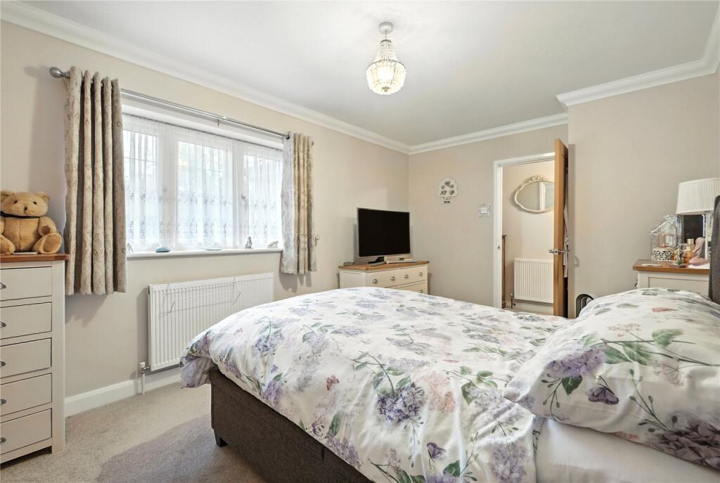 Bedroom 1 &amp; Ensuite
