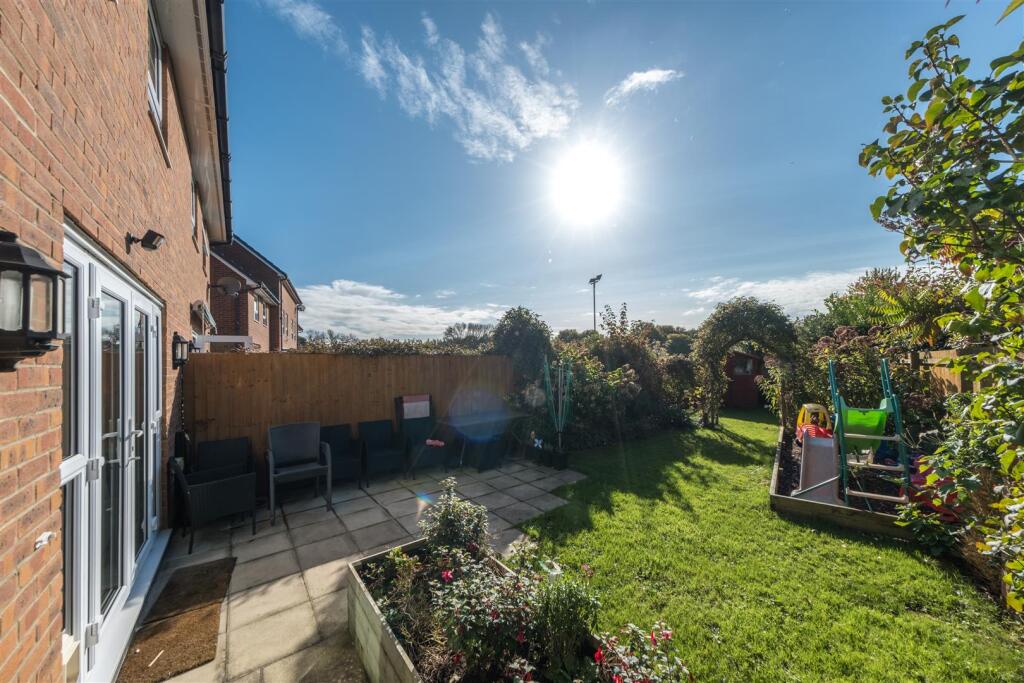 2 Rosemary Drive-020.jpg