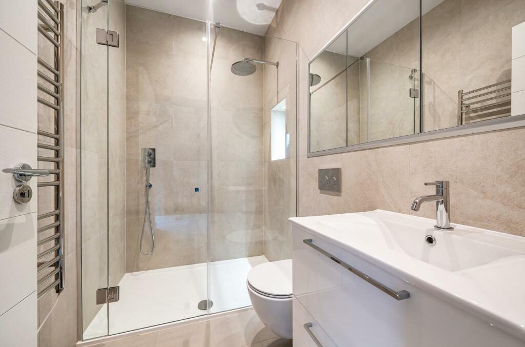 Davidson Frost-Wellings, DFW, Finchley Road, Londo