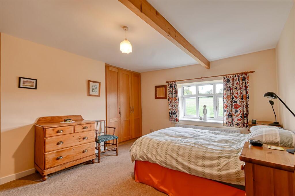 1 Netchwood Manor Cottage-14.jpg