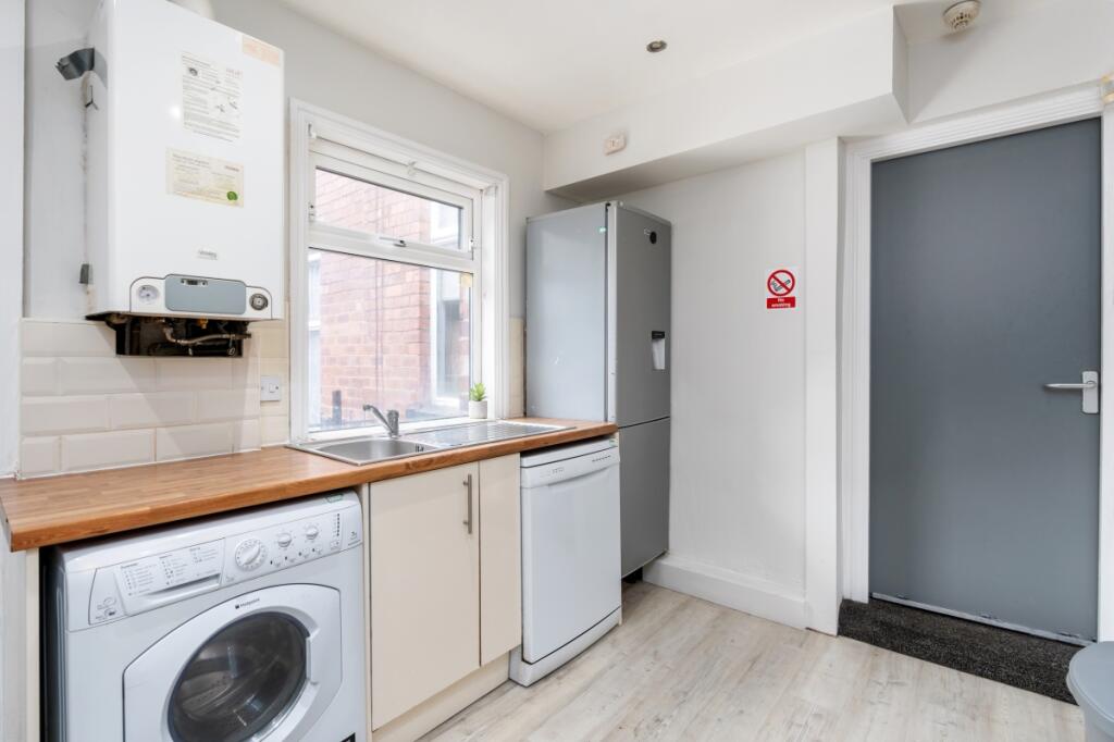 13 Norwood Terrace, Kitchen 3