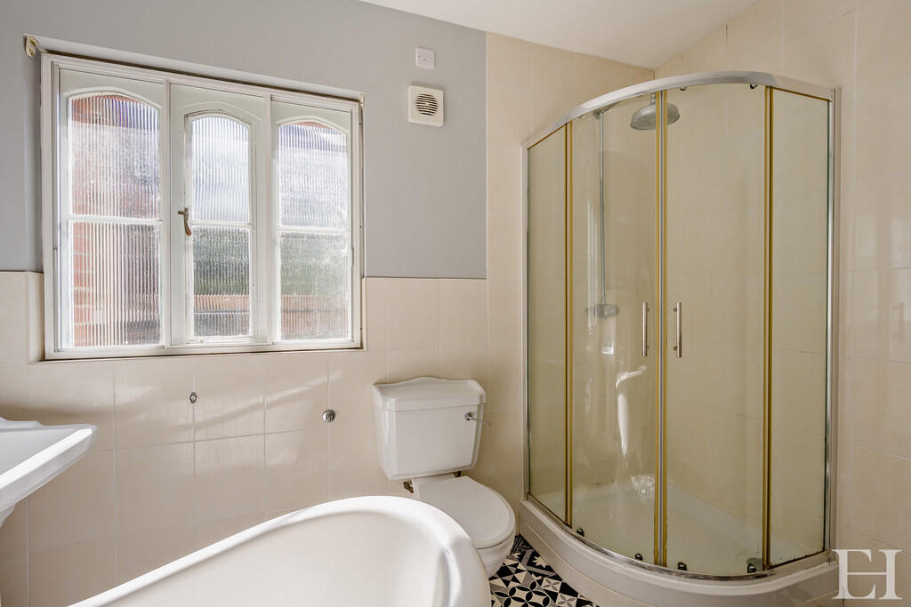 8659306-interiorW...