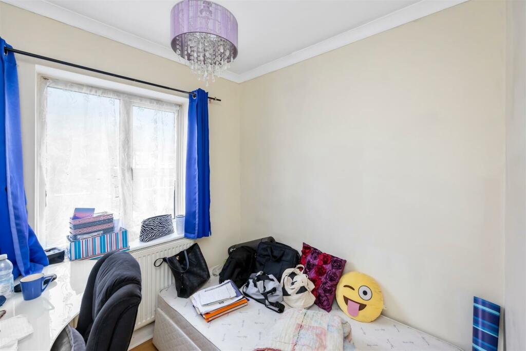 Rowan Avenue 15 BEDROOM BLUE.jpeg