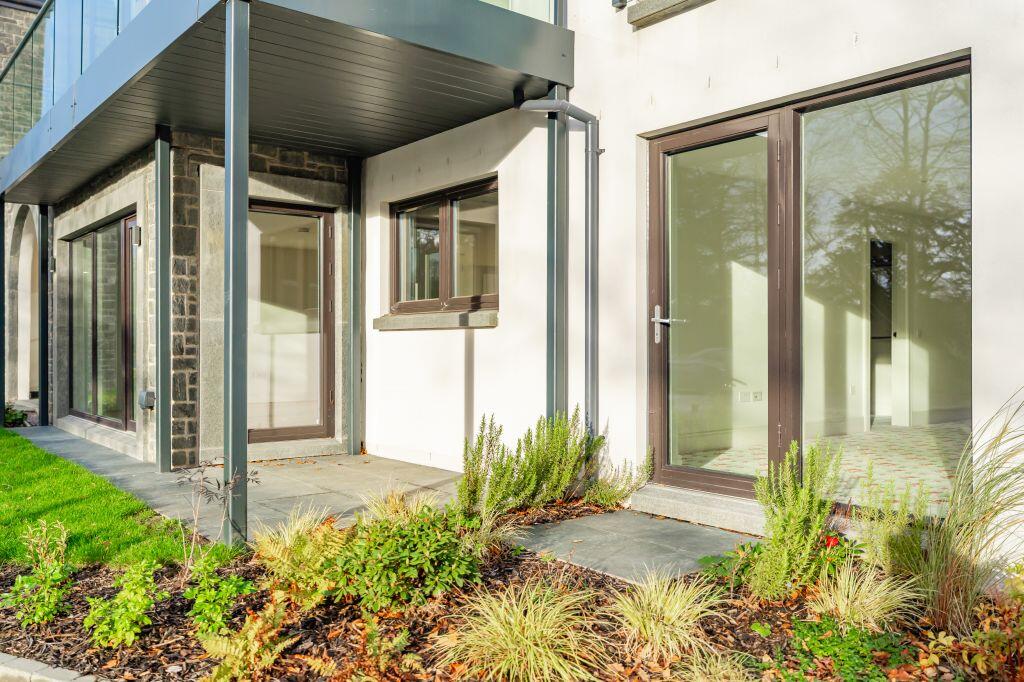 Flat 4, 9 Barnton Avenue West, Edinburgh, EH4 6DF