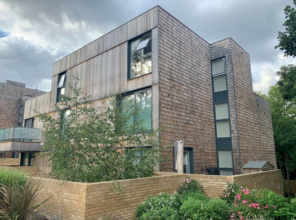External 2.jpg