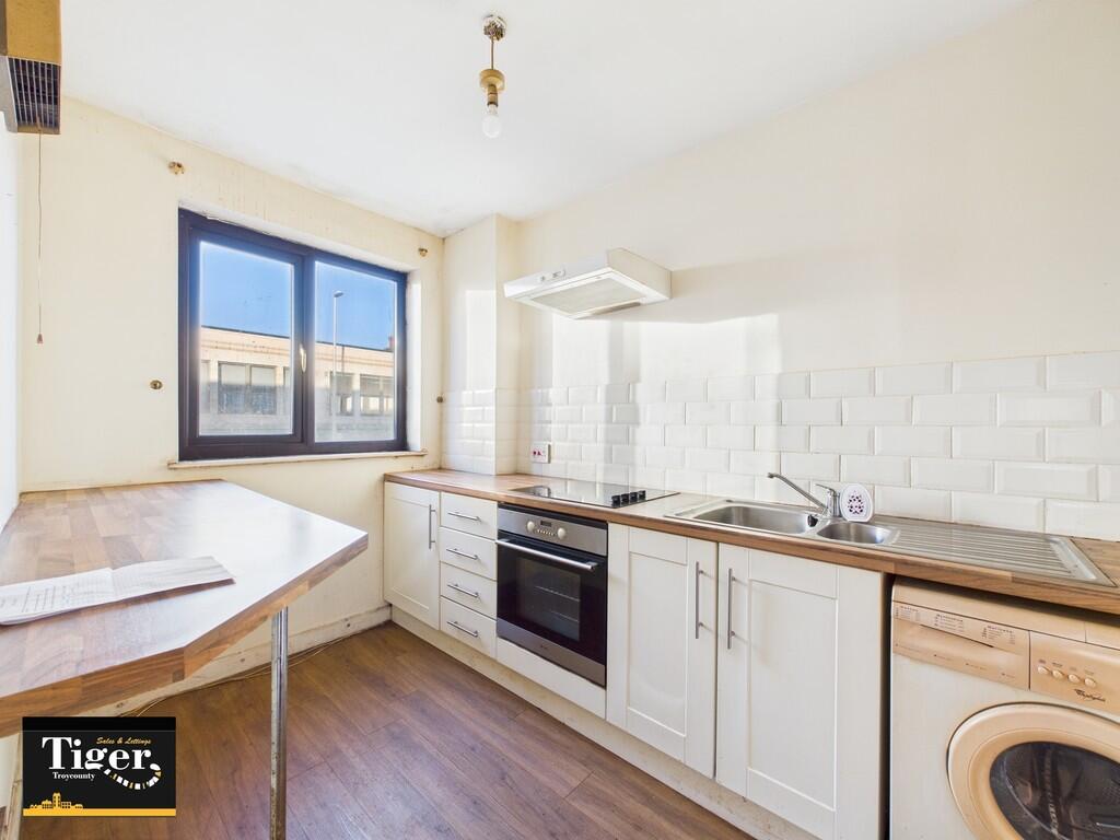 CAM03440G0-PR0483...