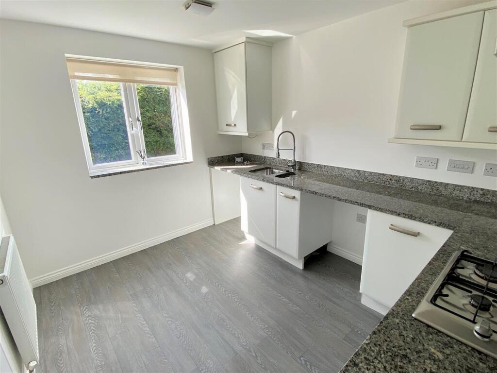 13 Littledale Row Kitchen