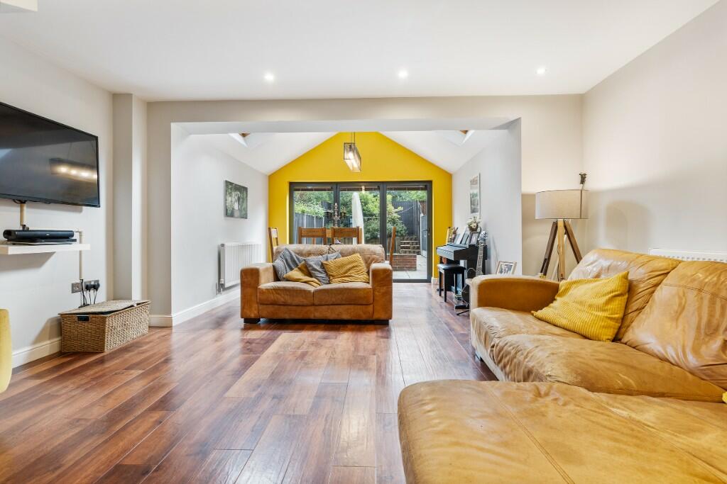 Living/Dining Room