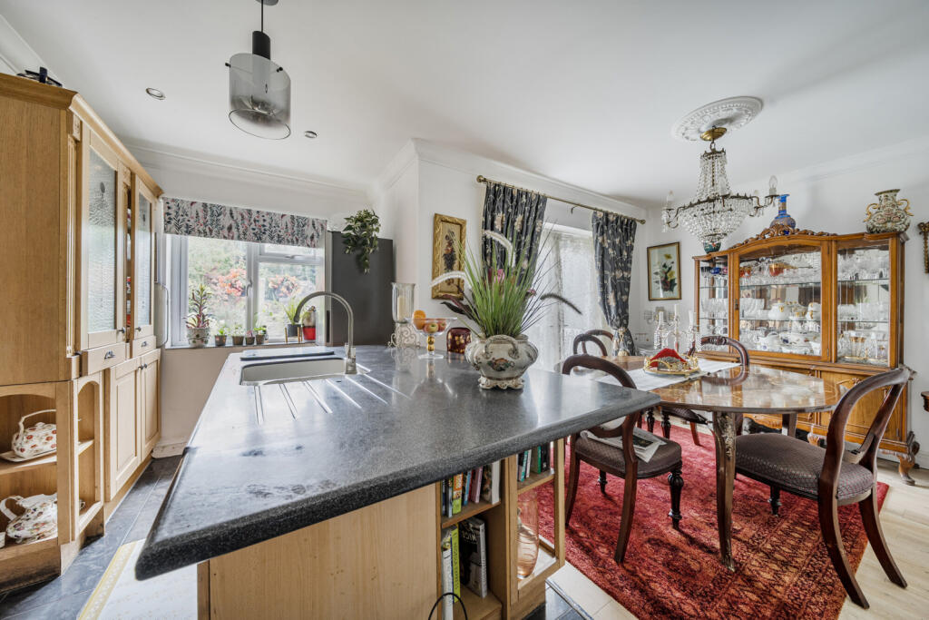 1314004-9-6865415...