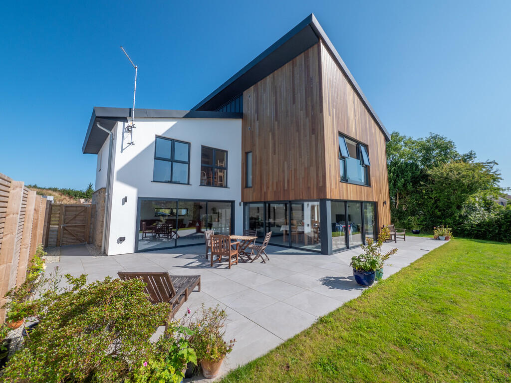 20240729_09510709...