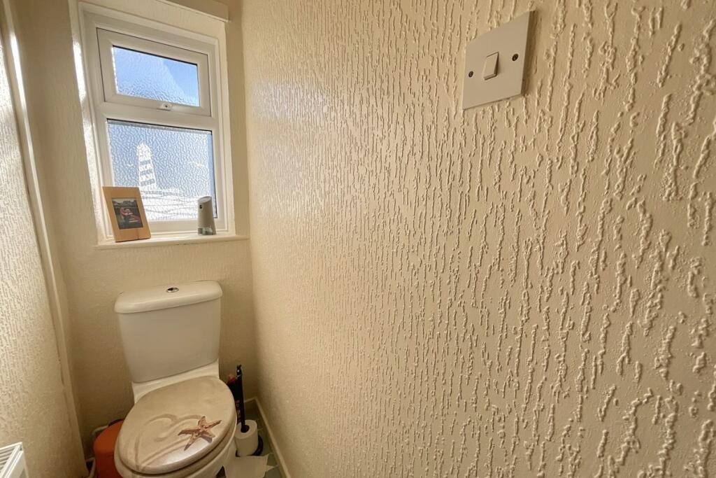 Sperate WC