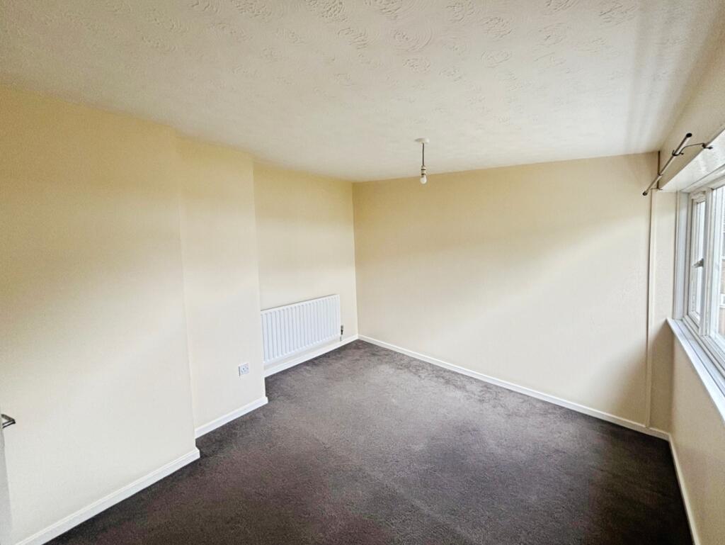 pbox-bedroom-323128.jpg
