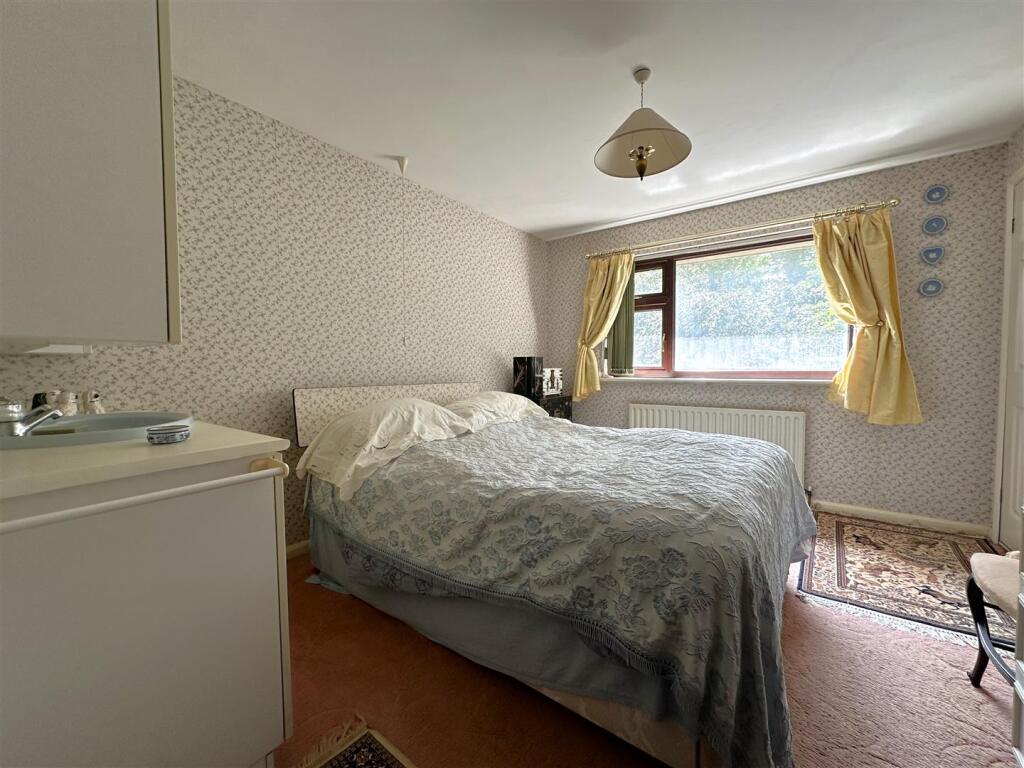 Master Bedroom 131