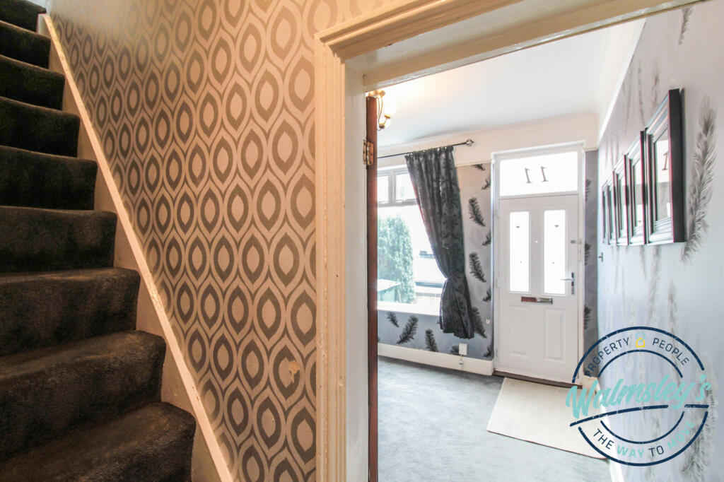 Sitting room &amp; staircase