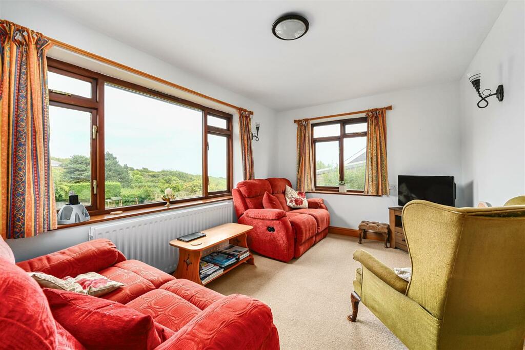 WARREN ROAD - TN354AG (4).jpg