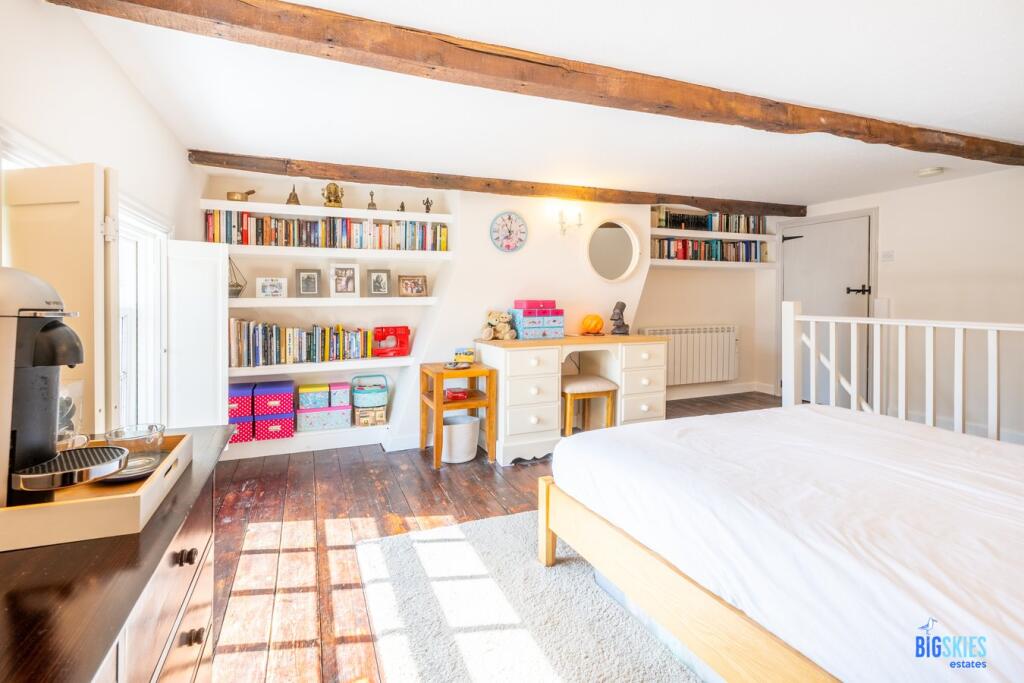 Principal Bedroom