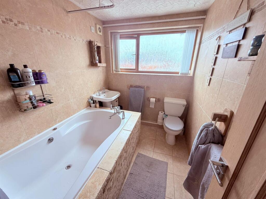 PHOTO-2025-08-04-13-32-12 (18).jpg