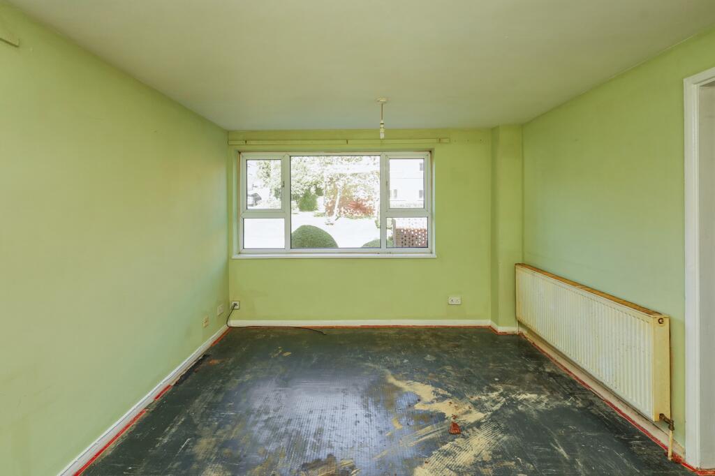 6 Bridge Court, Hillside Road, Harpenden, Hertfordshire, AL5 4DH