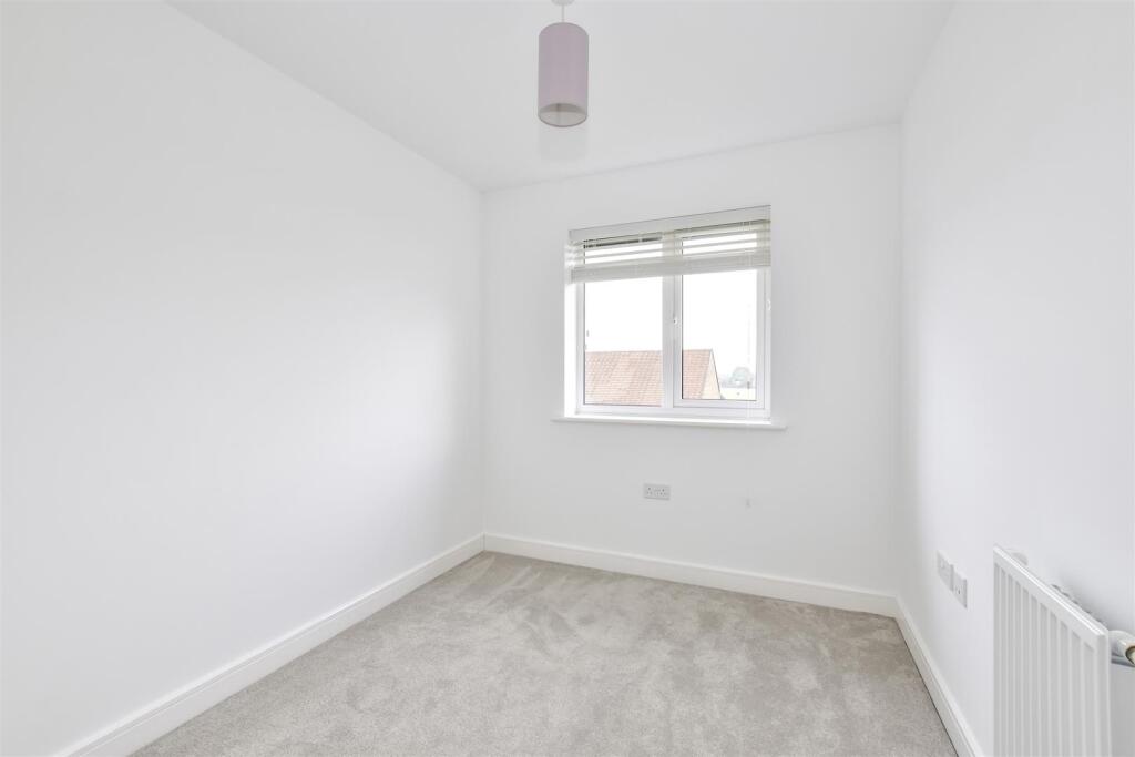 bedroom.jpg