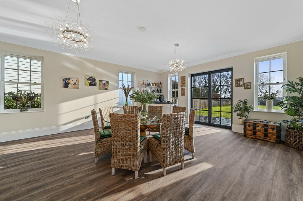 PT-FC(COL)-67AChe...