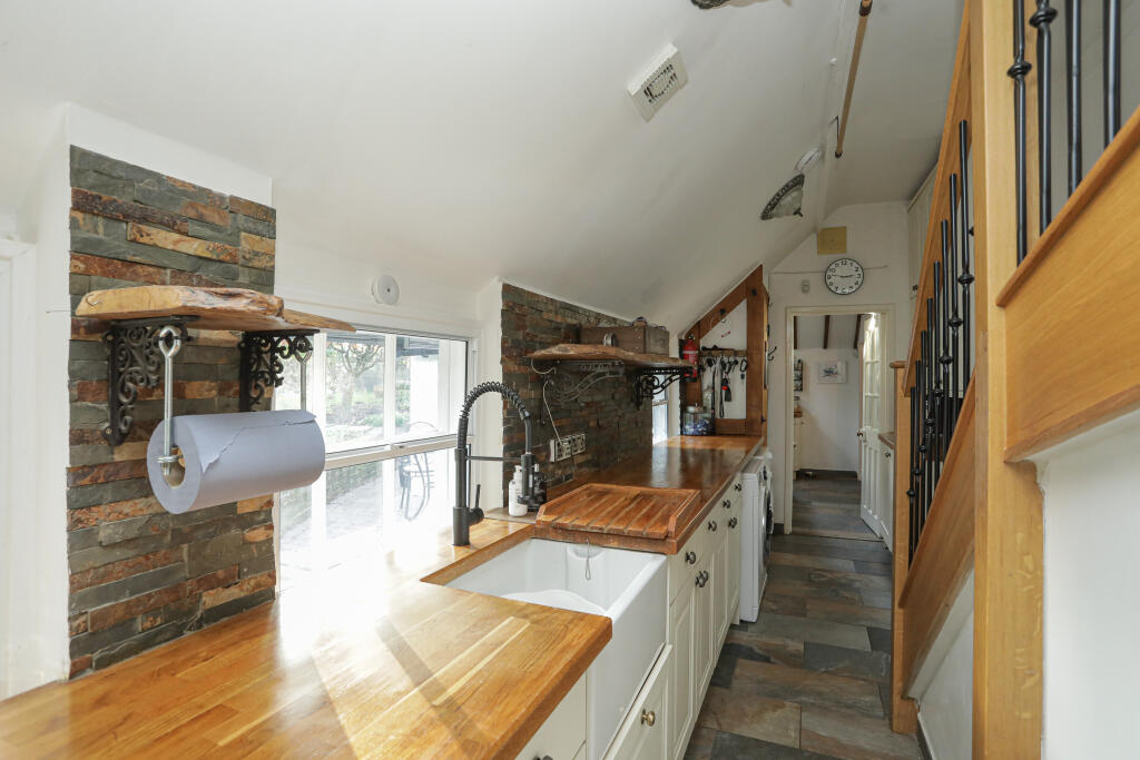 general Hall Cottage