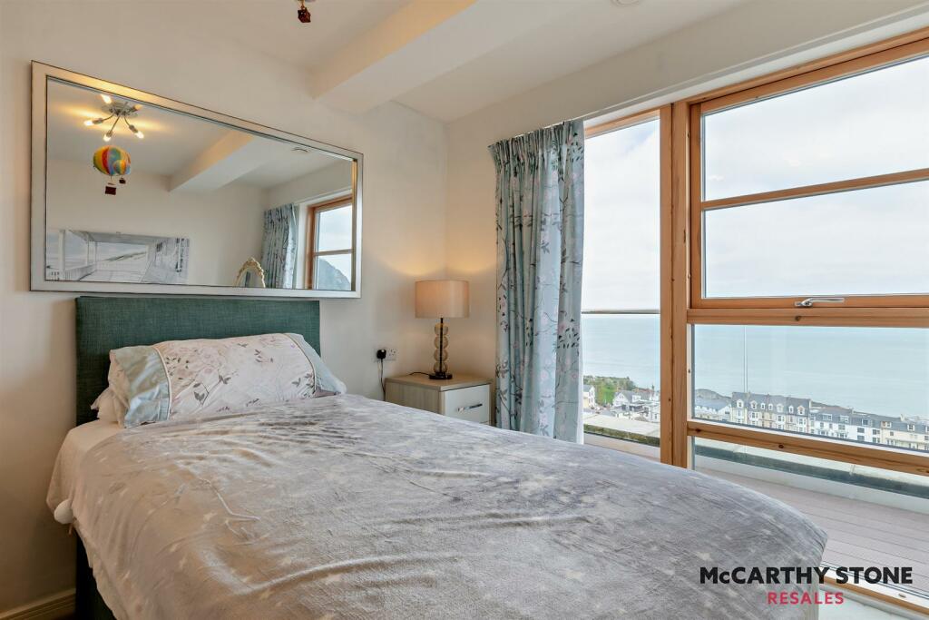 BEDROOM TWO: