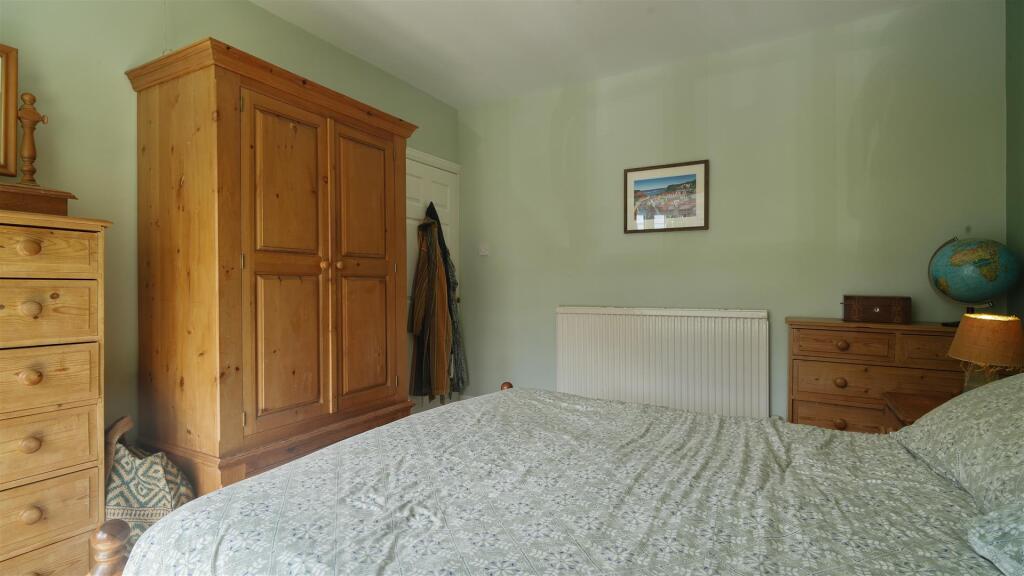40LydgateHallCres-16.jpg