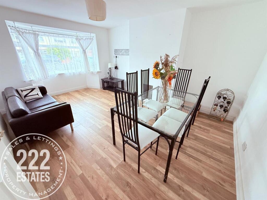 PHOTO-2025-11-04-12-55-30 (14).jpg