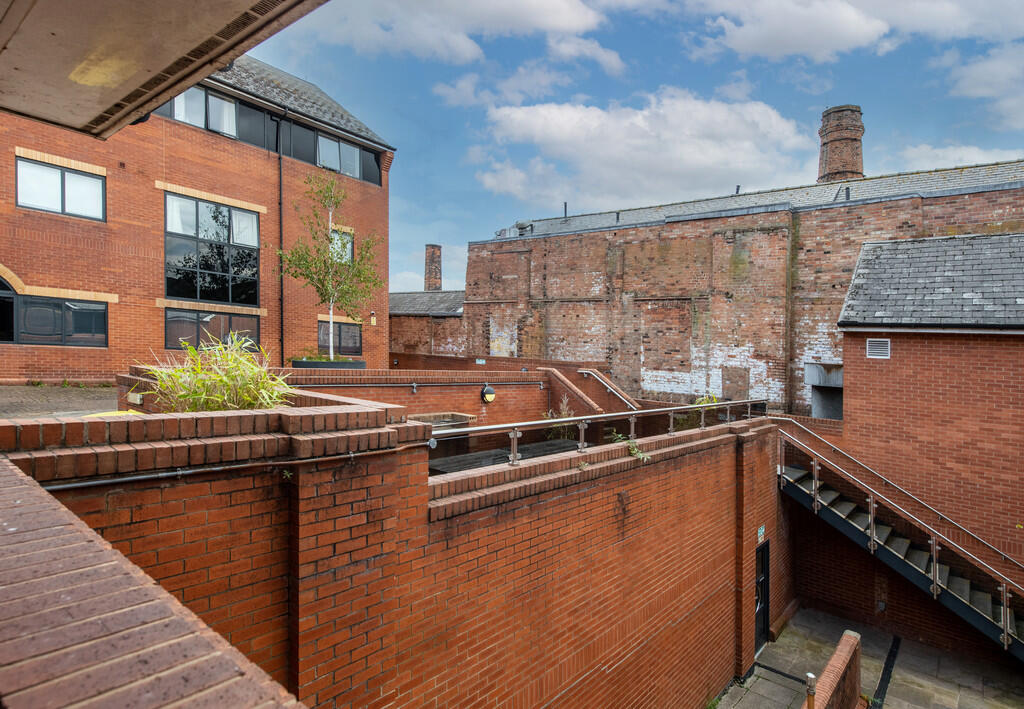 28 St Marys Court...