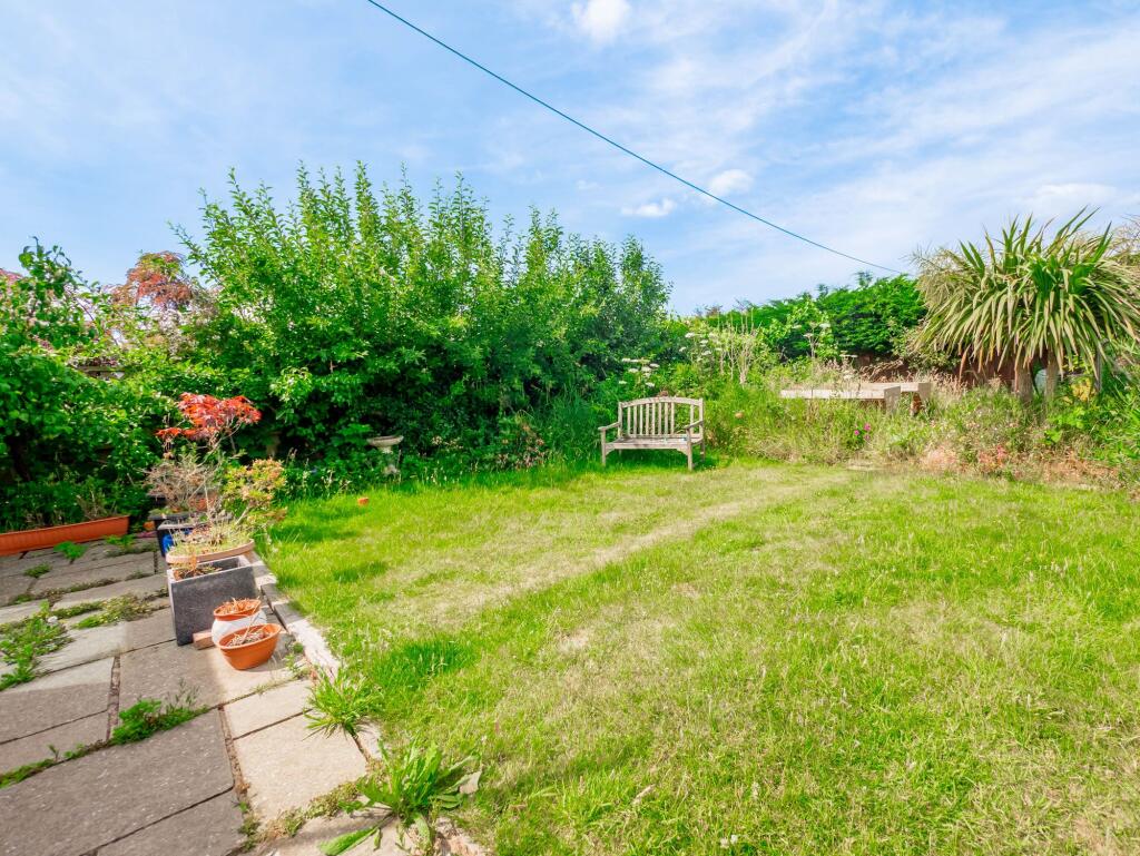 REAR GARDEN IS WEST FACING