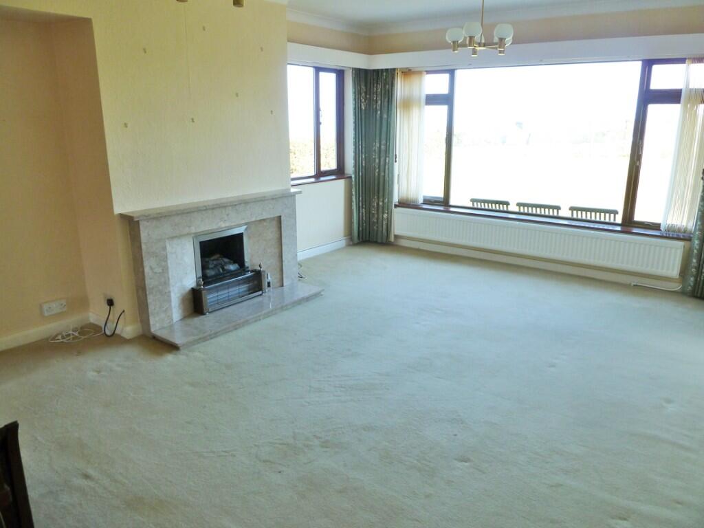 Bright Lounge