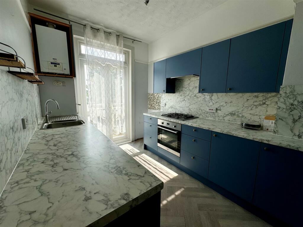 Kitchen.jpg