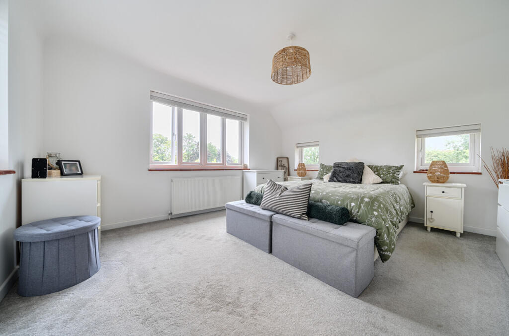 1300181-1-6841d88...