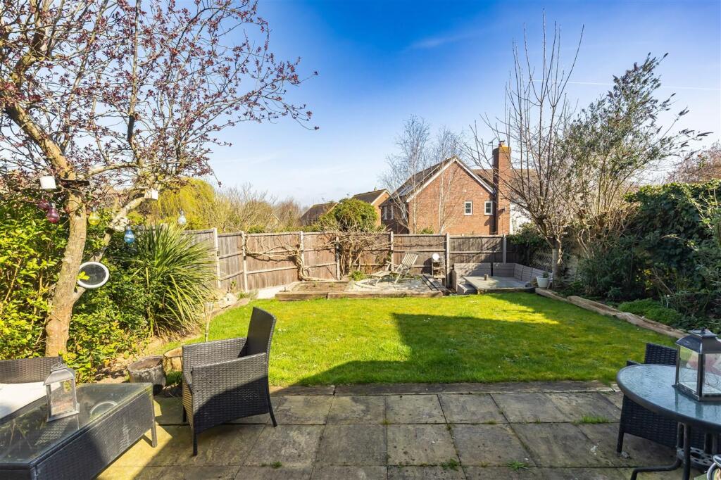 12 Forest Dr (26).jpg