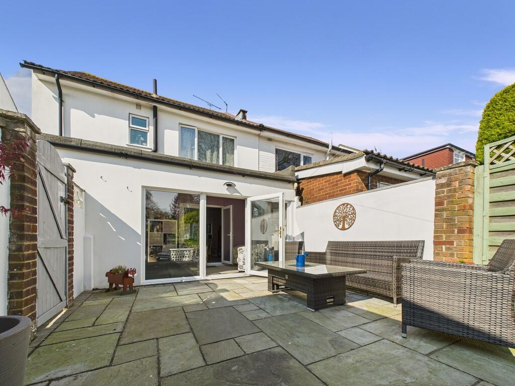 CAM05068G0-PR0014...