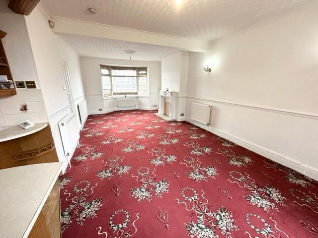 Dining-Lounge