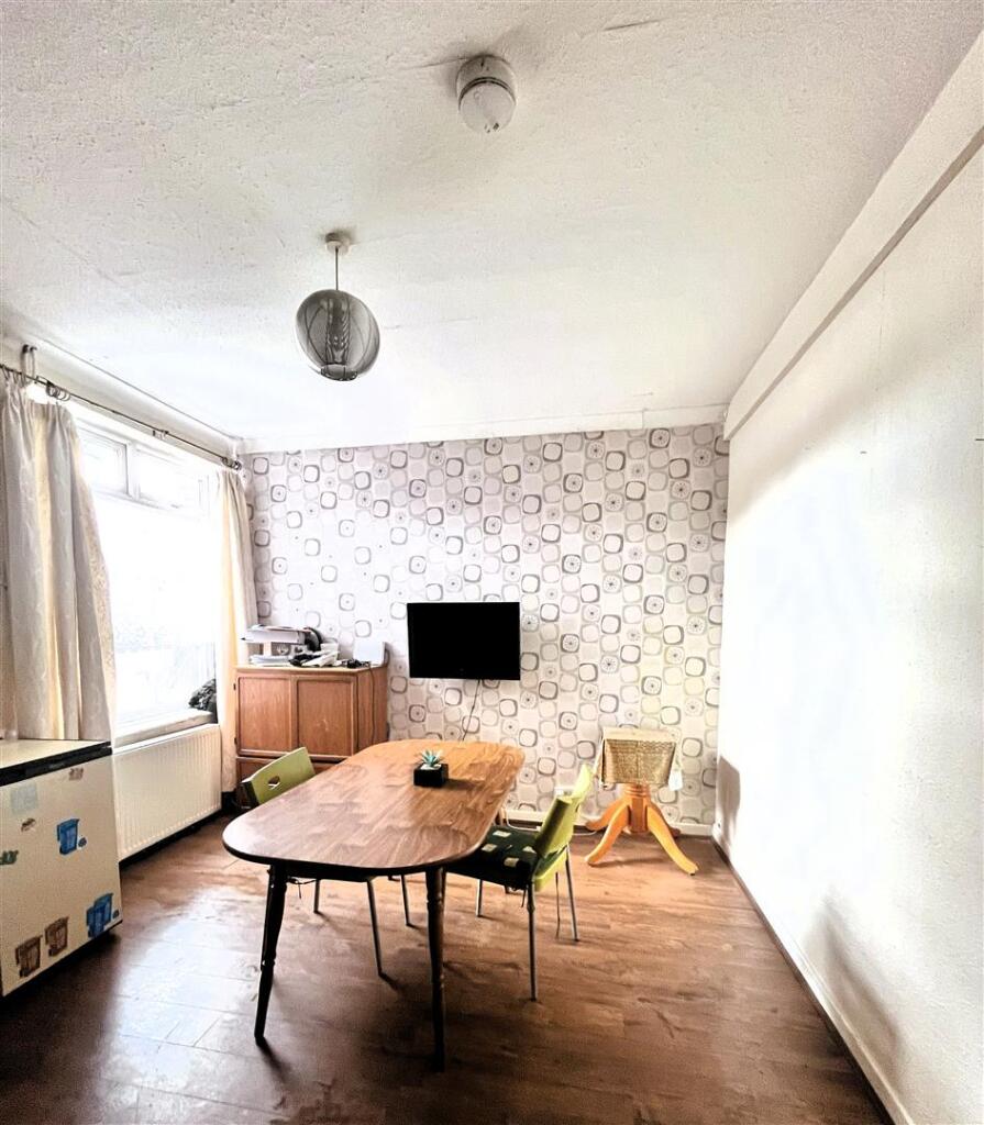 Living room 25 Lambton.jpg