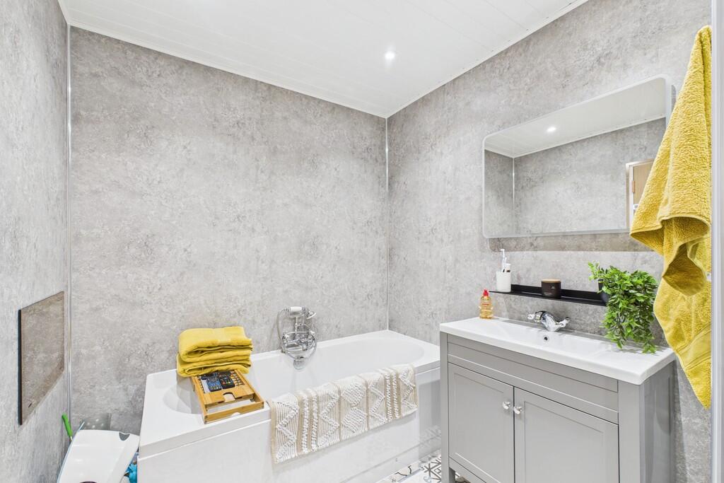 Ground Floor Bath...