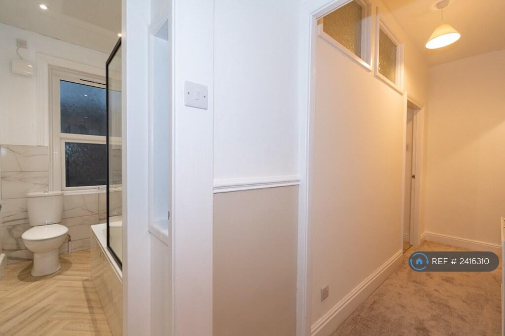Landing/Hallway