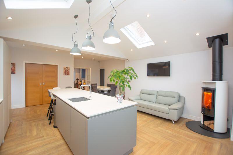 Kitchen/Family/Dining