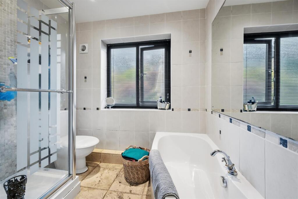 Bathroom - shower and bath.jpg