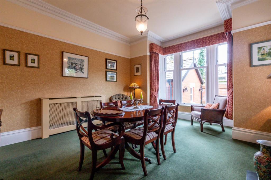 Dining Room Aspect 2.jpg