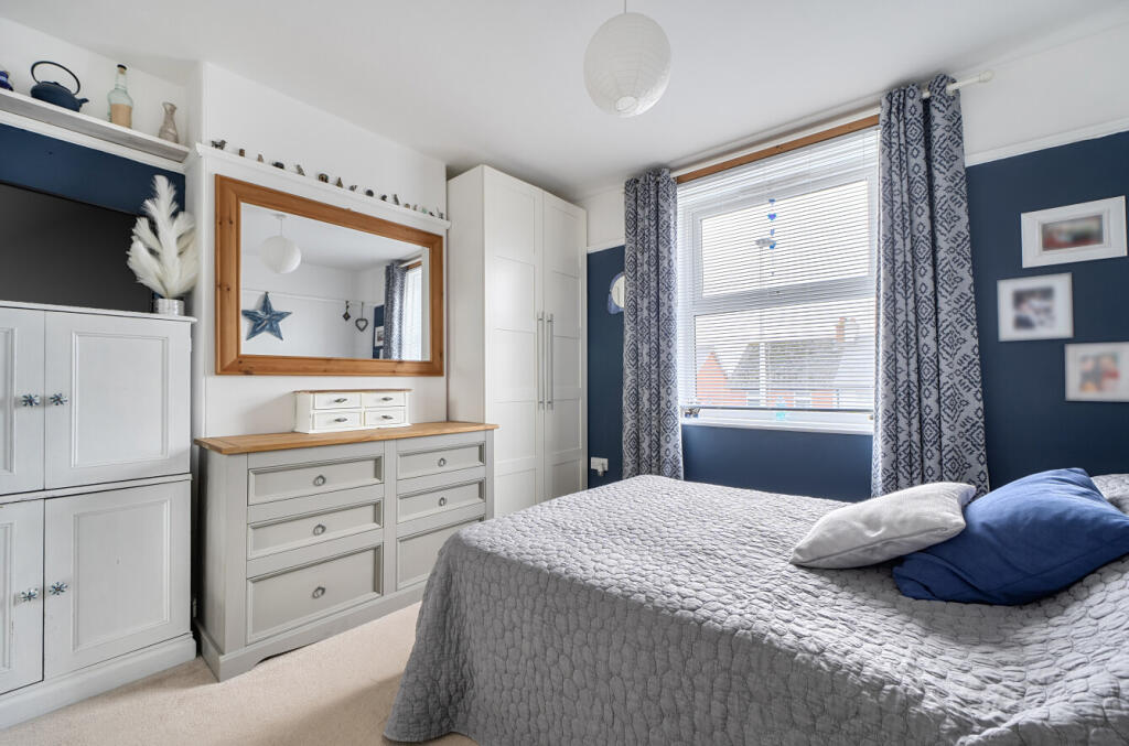 1384885-5-6927104...