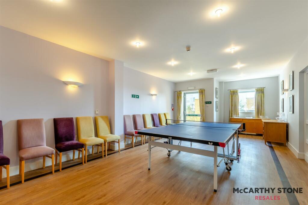8621939-interior12.jpg