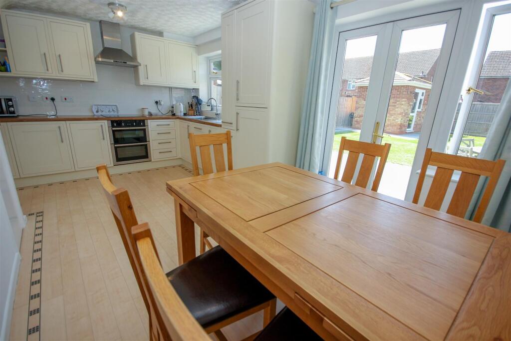 Dining Kitchen.jpg