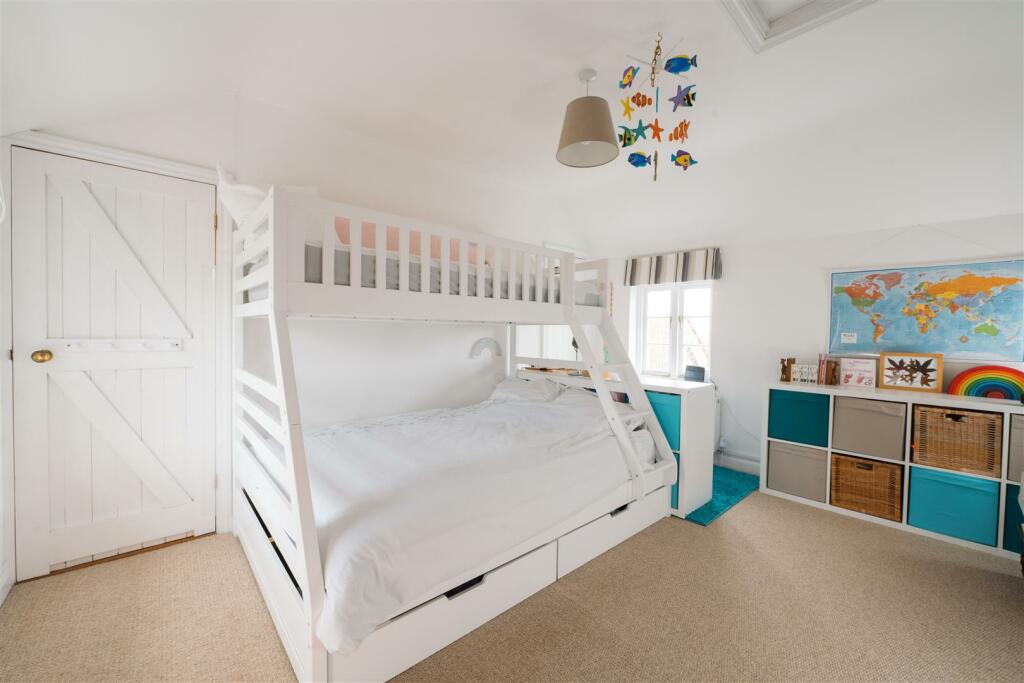 Forresters Cottage, Pirton-22.jpg