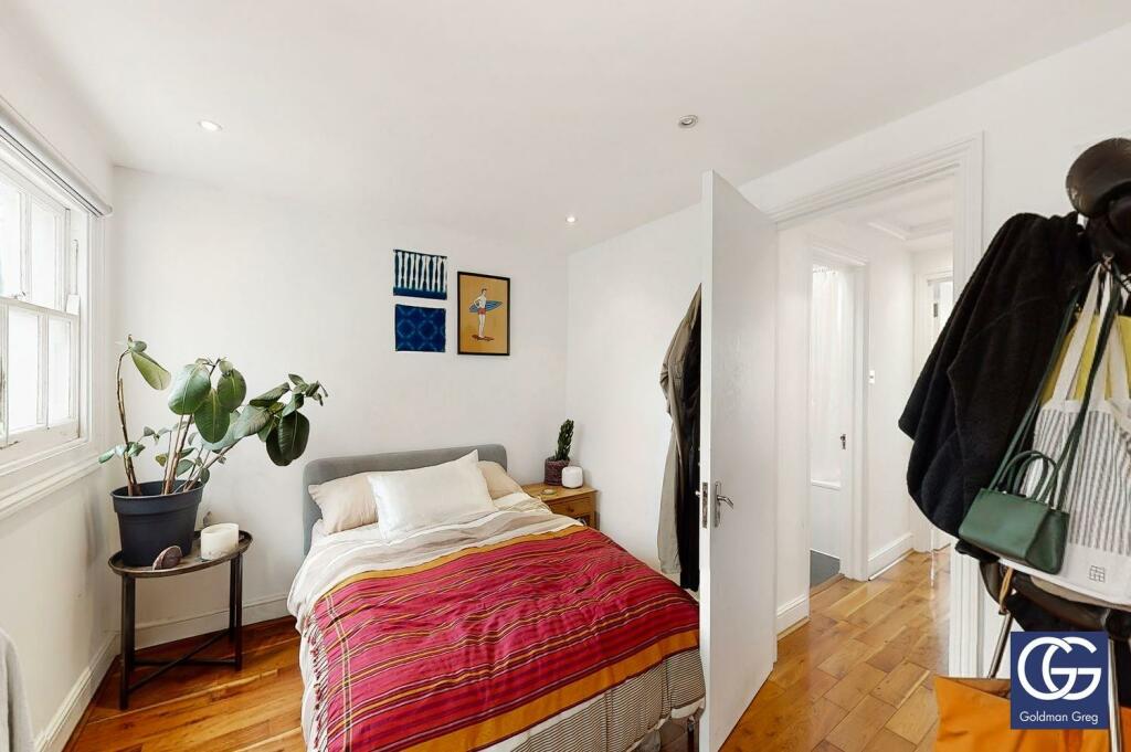 54 Cannon Street Road - PZbLFTz0C7Cb3r7vETln.jpg