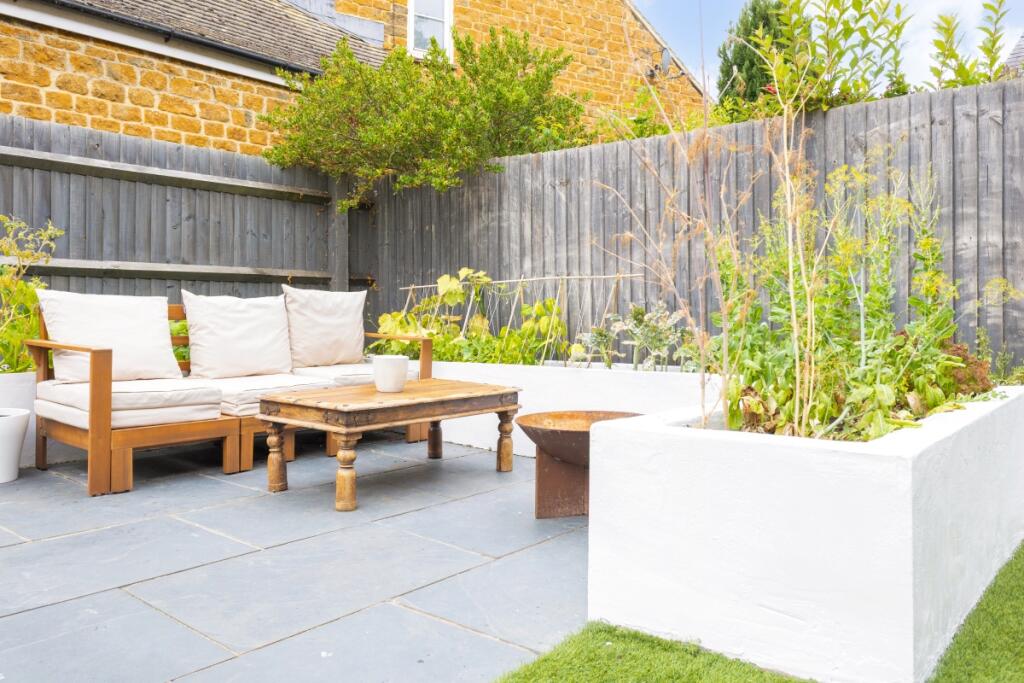 96106_6-Long-Wall...