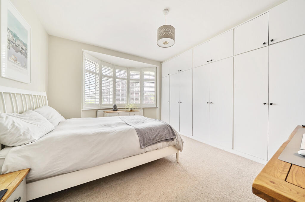 1303308-14-684084...