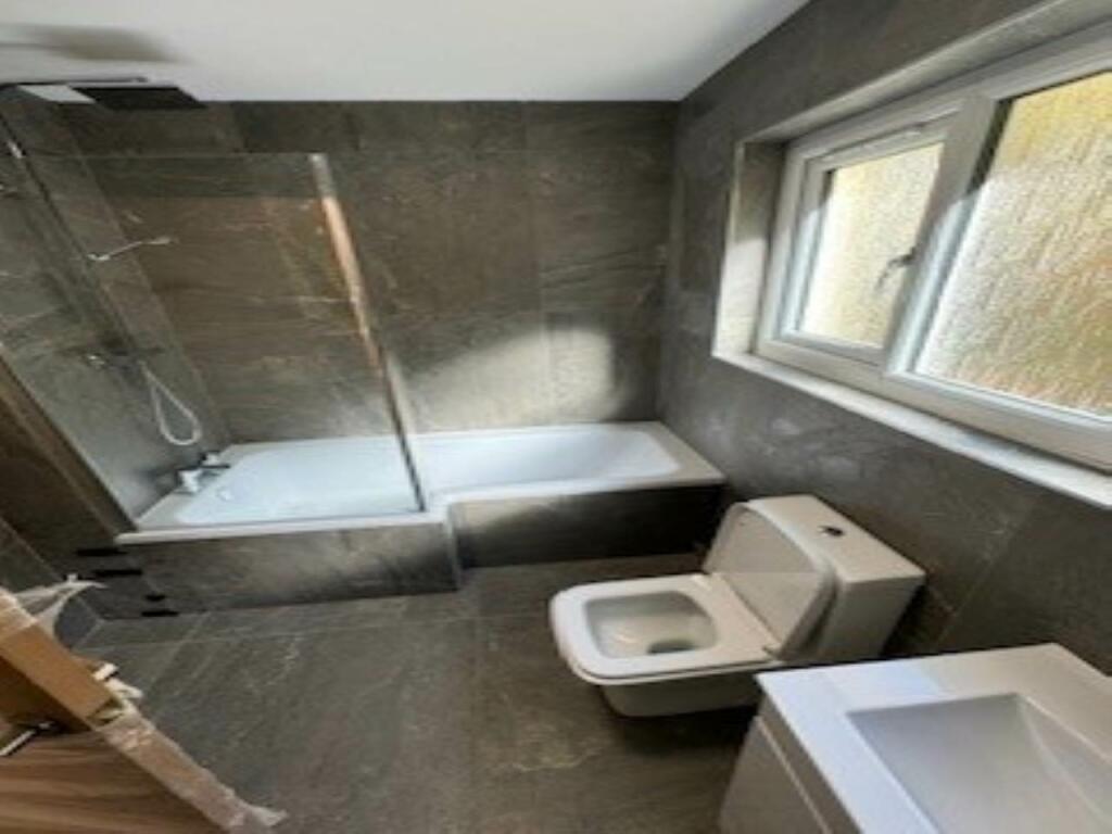 pic 3
